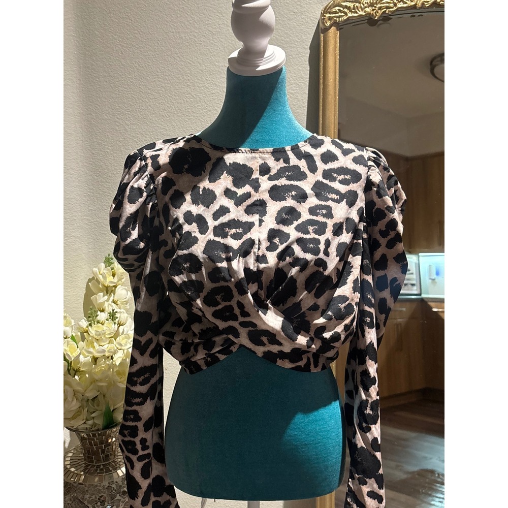 Leopard Print Twist Front Crop Top Long Sleeve Puff Shoulder Blouse Animal Print